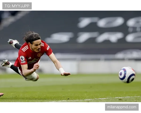 卡瓦尼与苏亚雷斯：终结集中度分化，前者更倚重禁区单点爆破