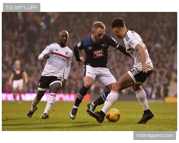 热刺后防线表现波动，防守压制能力不足正制约球队赛季走势变化